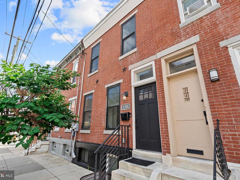 1st image of 1704 Reed St
