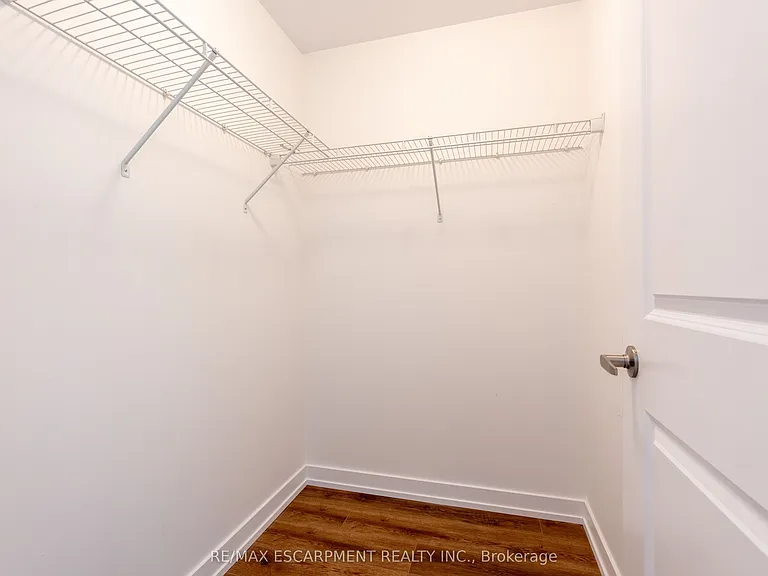450 Dundas St E #801 — Photo 18