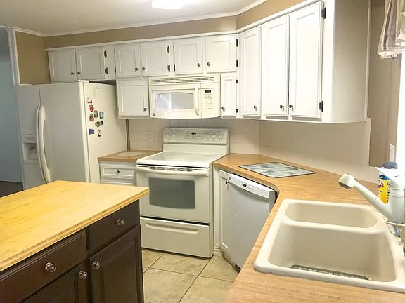 4th image of 14425 Waverly Dr