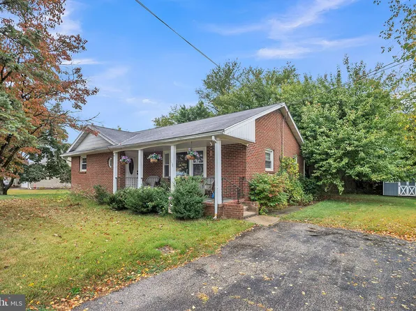 136 S Franklin Ave, Berlin, NJ 08009