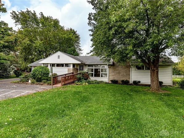 1735 N Barron St, Eaton, OH 45320
