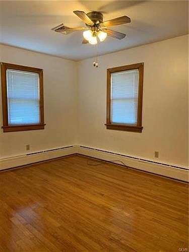 1st image of 312 Carbon St
