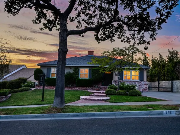 713 Andover Dr, Burbank, CA 91504