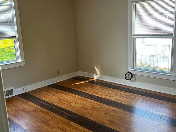 5th image of 9448 Butler Rd Floor 2