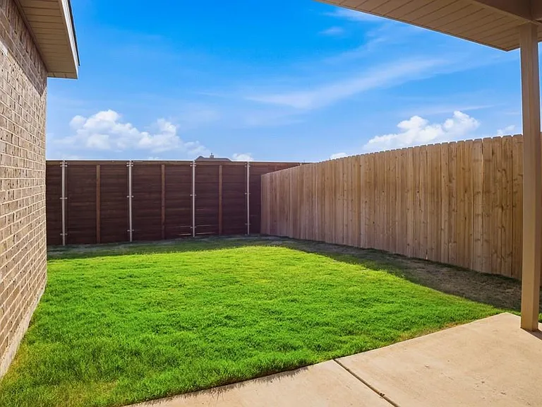 6237 Poppy Dr — Photo 24