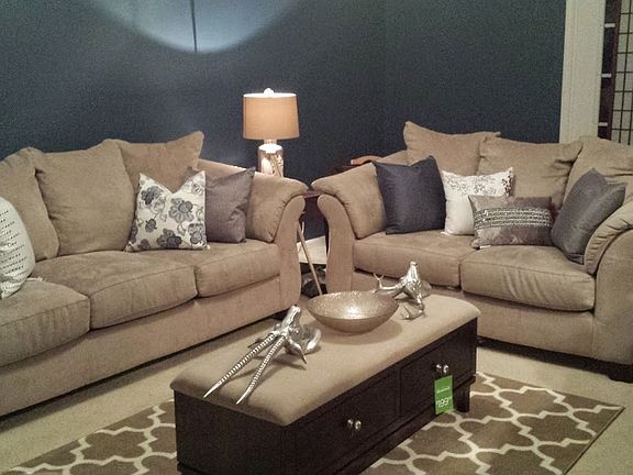 4th image of 2464 Suwanee Pointe Dr