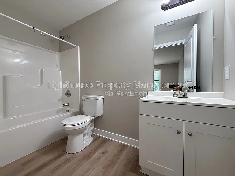 310 Allen Ave #2 — Photo 13