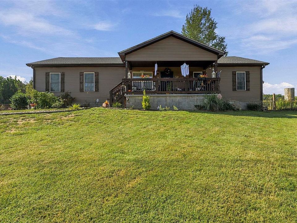 1st image of 237 Apple Valley Rd