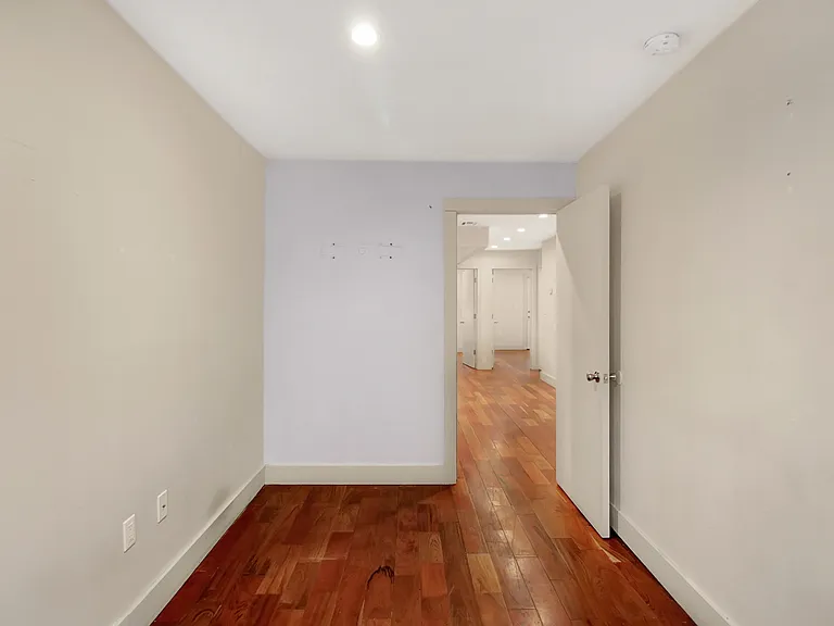 1147 Decatur St #1 — Photo 8