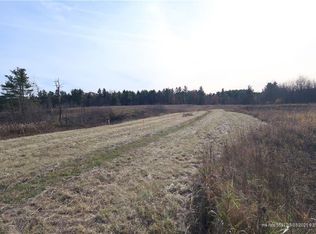 31 Fieldstone Dr, Augusta, ME 04330