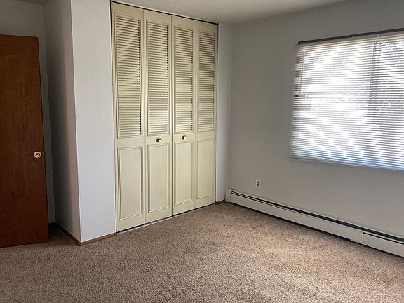 5th image of 4244 S 51st St APT 201