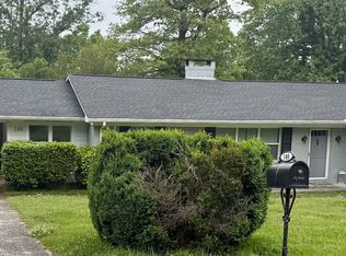 146 Huff Ave, Cornelia, GA 30531