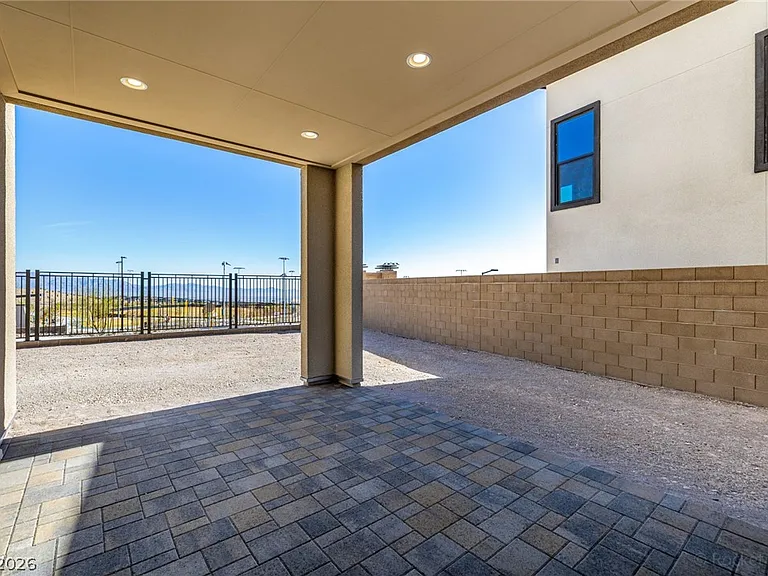 980 Natural Harmony St — Photo 31