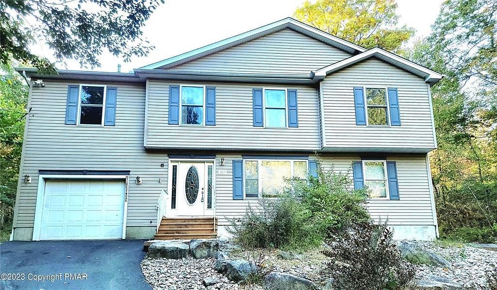 107 Crestwood Dr, Mount Pocono, PA 18344 MLS 725954 Zillow