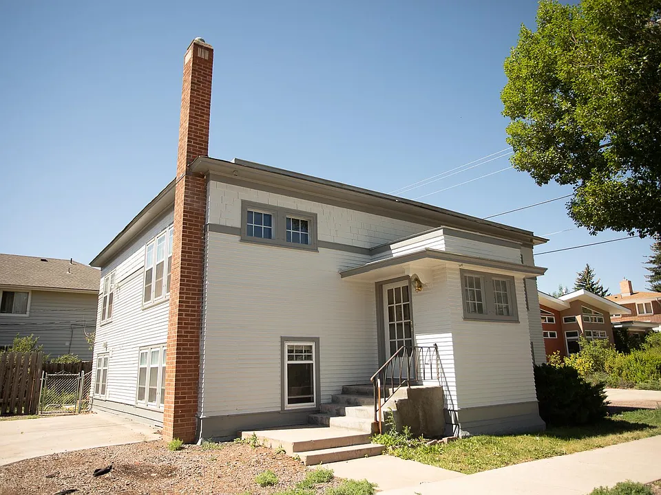 816 E Fremont St #B