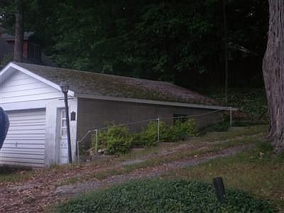 3rd image of 6217 N Grace Ave