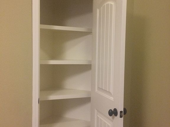 5th image of 2310 Saxony Blvd