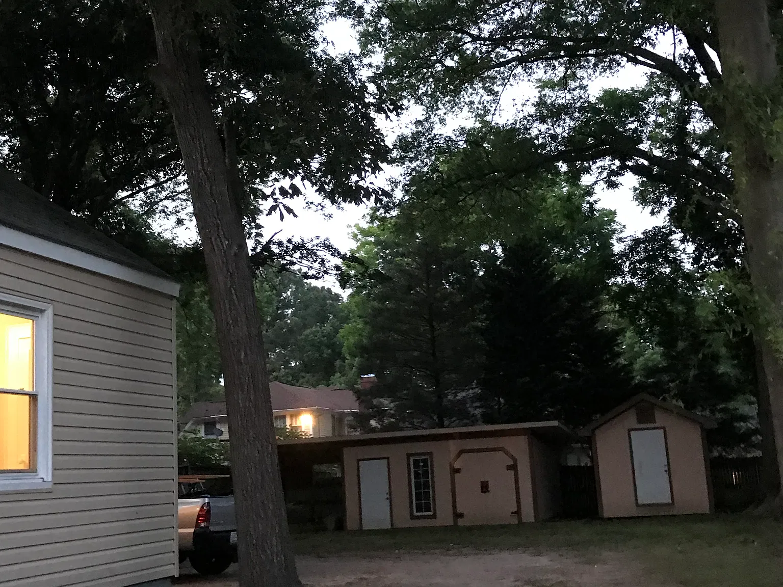 2 bed, 800 sqft, $1,400 — Photo 2