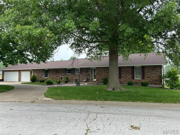 406 Johnson Pl, Palmyra, MO 63461