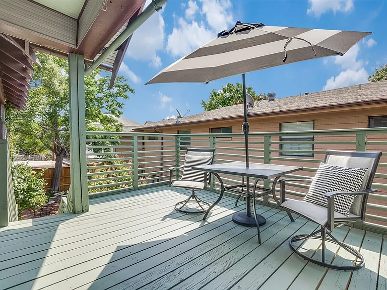 4130 Bowser Ave — Photo 17