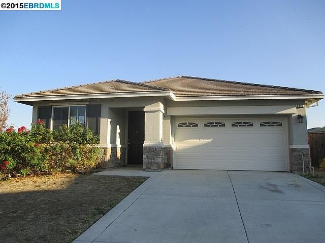 1st image of 3833 Osprey Dr
