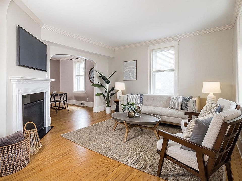 1st image of 3613 Dupont Ave S