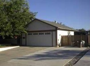 10415 Bosque Dr, Lakeside, CA 92040