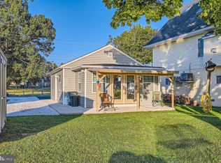 52 Kingston Park Ln, Baltimore, MD 21220