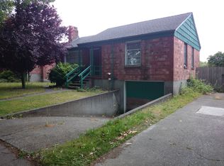 929 NW Market St, Seattle, WA 98107