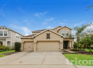 33164 Whisper Pointe Dr, Wesley Chapel, FL 33545