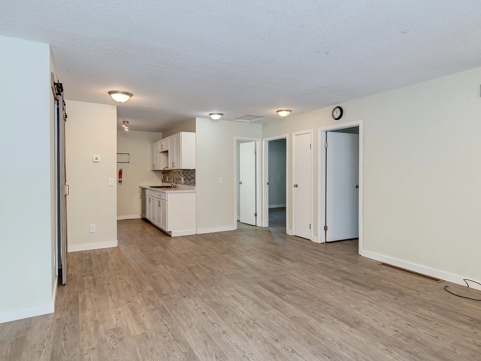 2 bed, 920 sqft, $1,795 — Photo 3