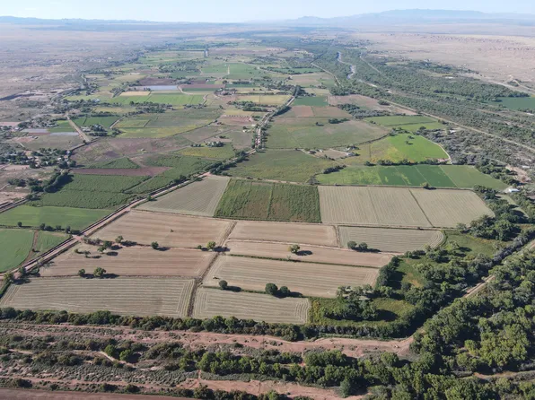 Canal Rd, Veguita, NM 87062