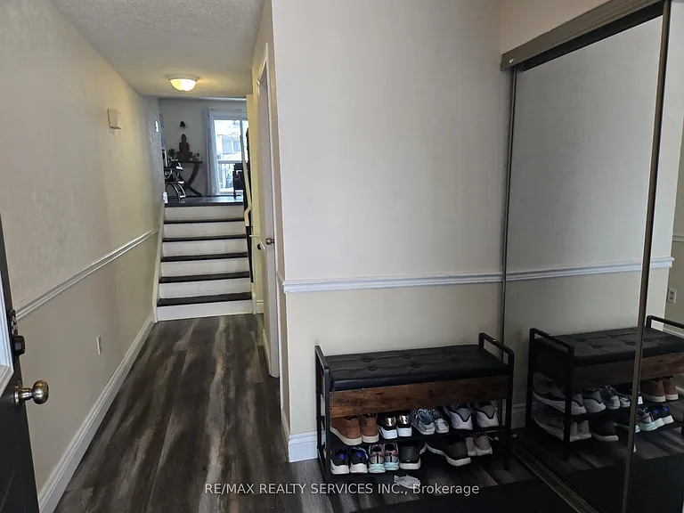 54 Green Valley Dr #32 — Photo 12