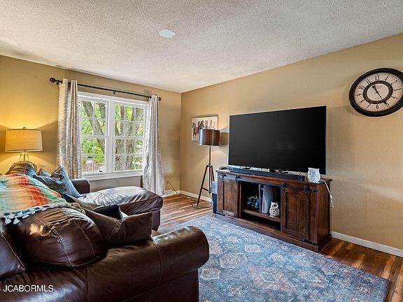 5th image of 5125 Shady Ln