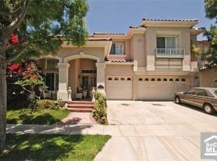 25 Laurelwood, Irvine, CA 92620