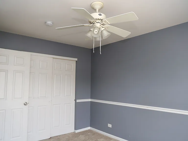 217 Comstock Dr — Photo 53