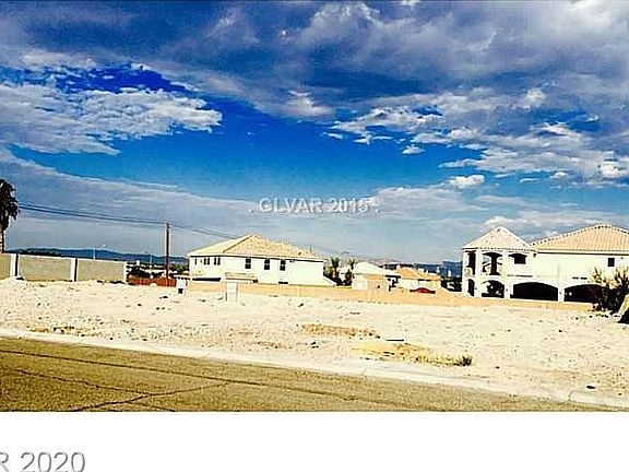 2nd image of 441 Gold Sunrise Ln