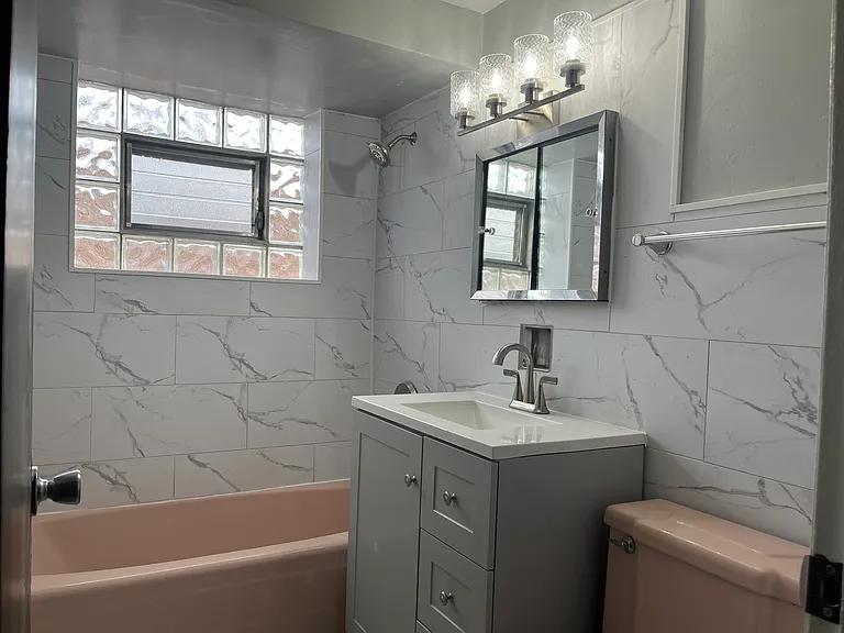 3601 W 79th St — Photo 13