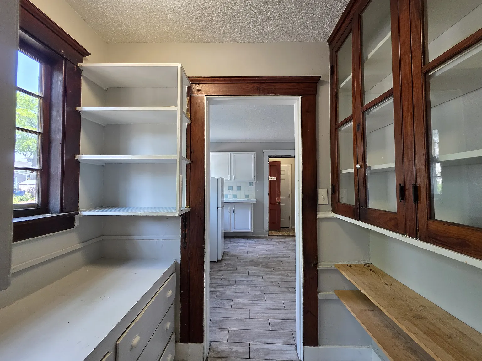 5 bed, 2.5 bath, $2,250 — Photo 3