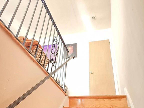5th image of 7254 Mansfield Ave Floor 2