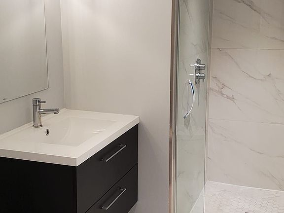 5th image of 196 Strathnairn Ave #1