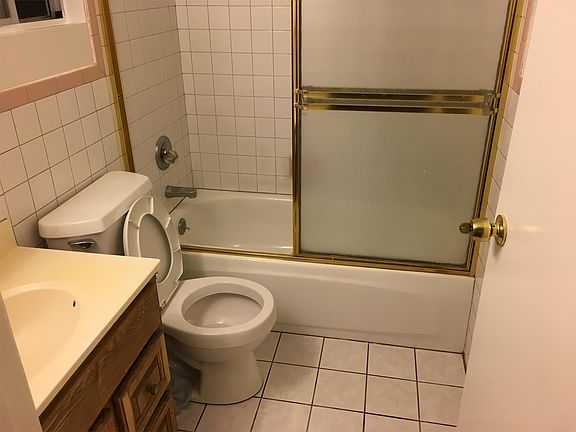 3rd image of 149 Brunswick St