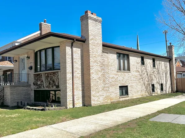 5301 N Oriole Ave, Chicago, IL 60656