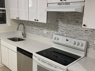 2518 27th St #1, Astoria, NY 11102