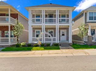 171 Jotham Ave, Auburn Hills, MI 48326