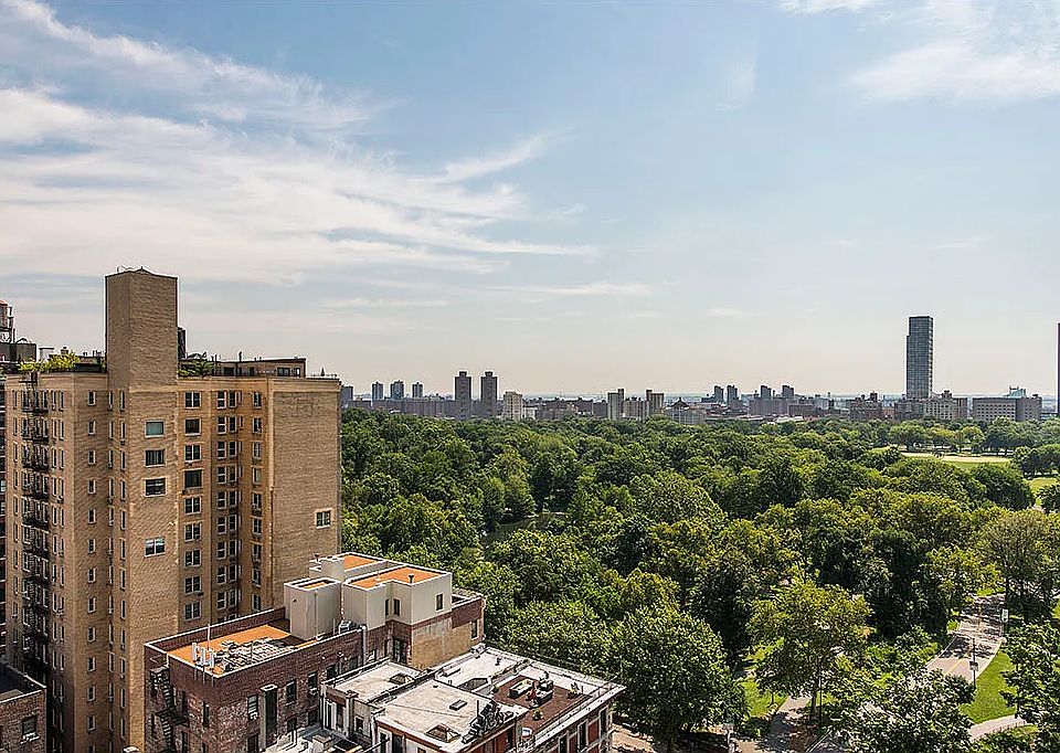 1st image of 400 Central Park W APT 15V