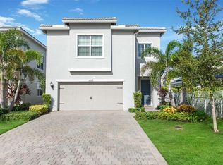 1402 Myrtle Oak Ter, Hollywood, FL 33021