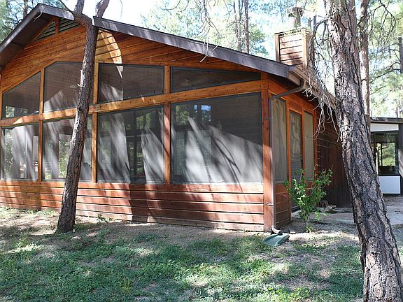 3rd image of 1188 E Sandy Dr