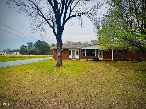 243 Nicks St, Graham, NC 27253