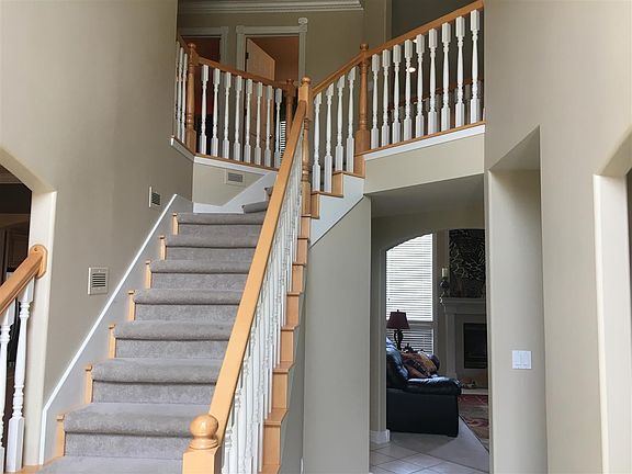 4th image of 4604 Country Club Ln